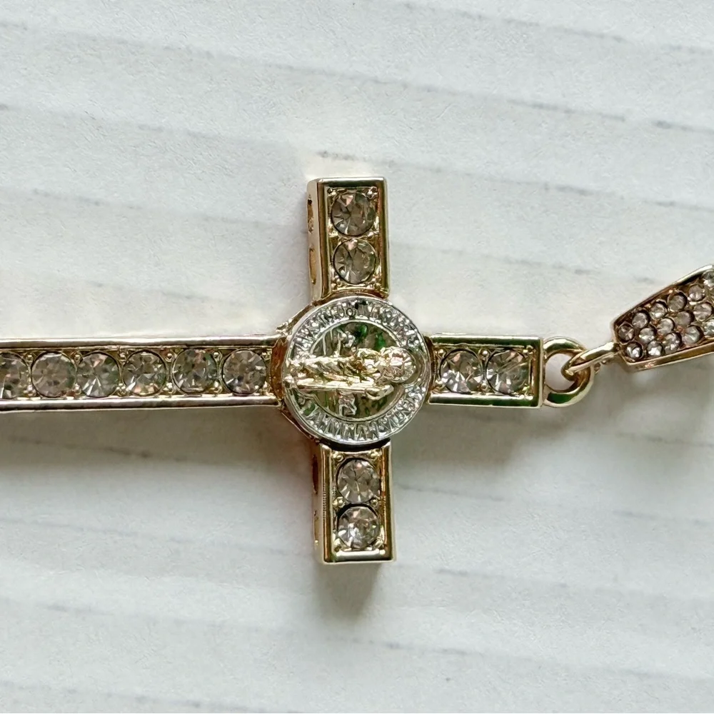 New Italian laminated gold chin 24” ‎ with San Benito crucifix /Crystals for men